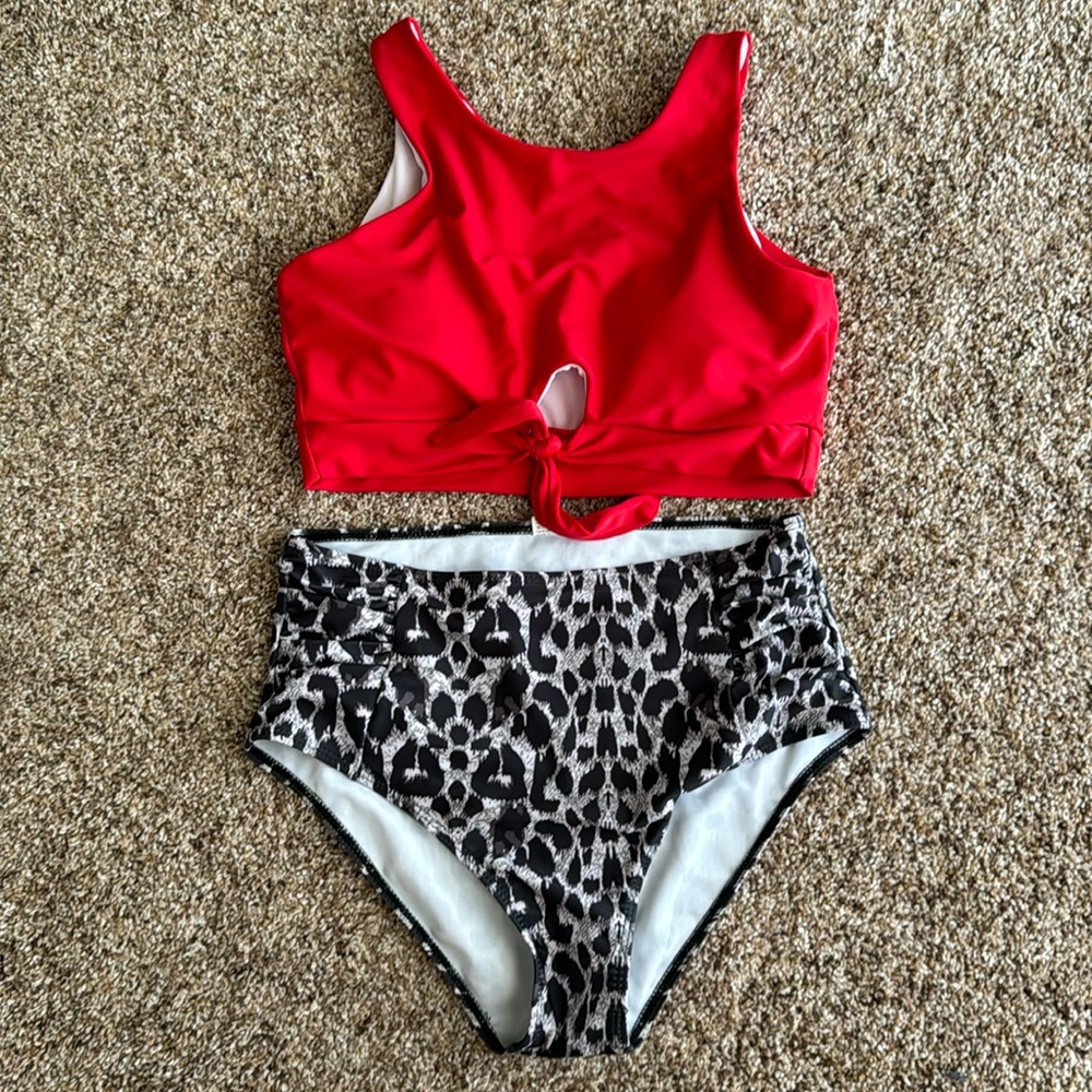 Swim suit